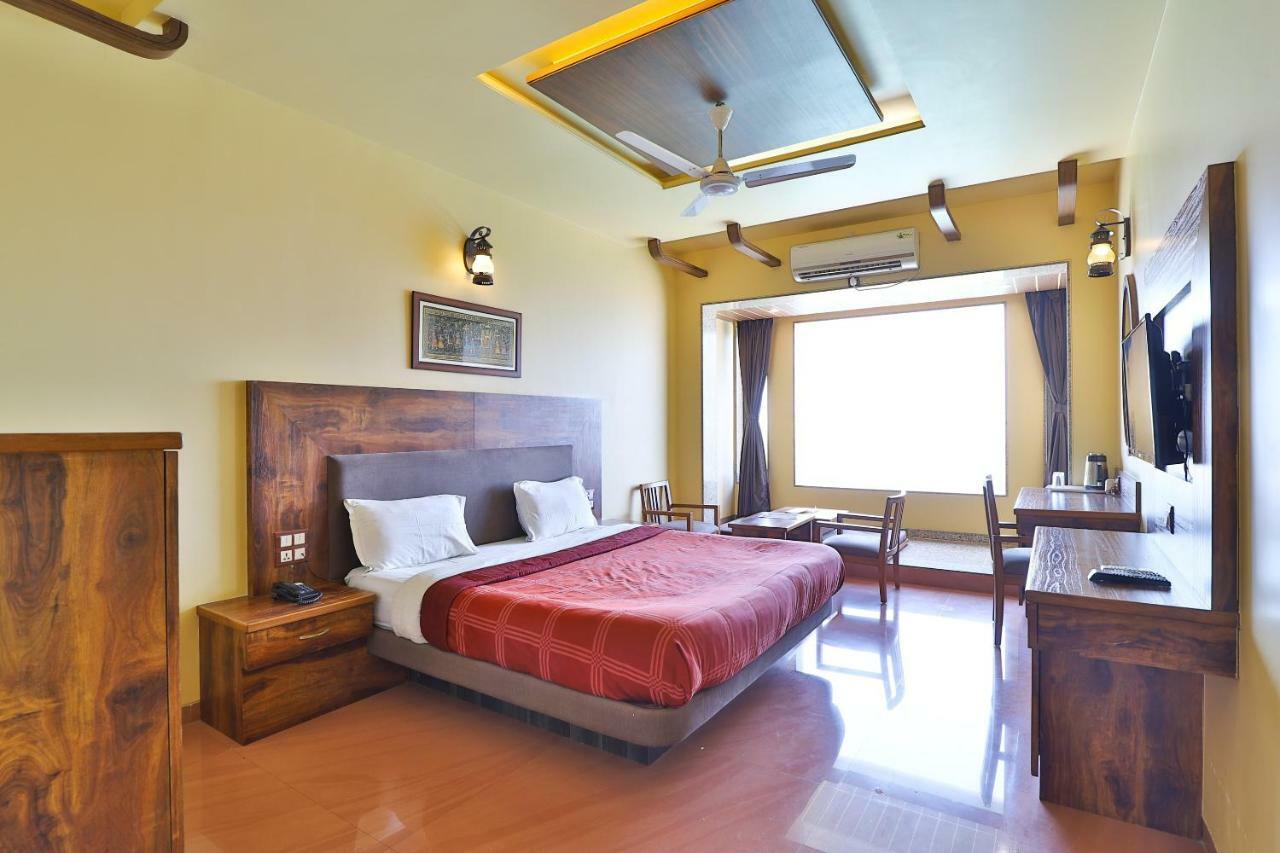 Palette - Hotel Ocean Inn دامان المظهر الخارجي الصورة