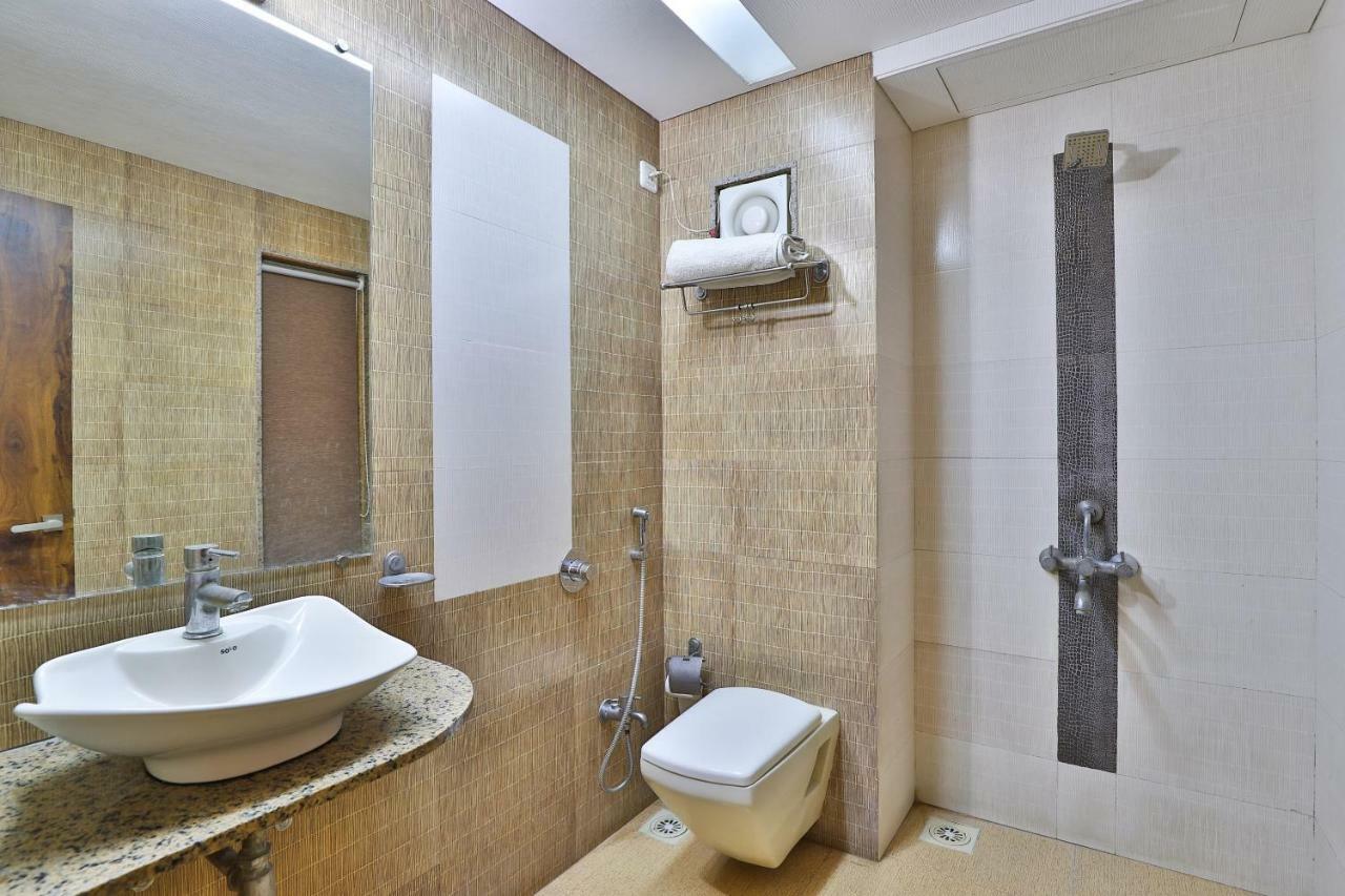 Palette - Hotel Ocean Inn دامان المظهر الخارجي الصورة
